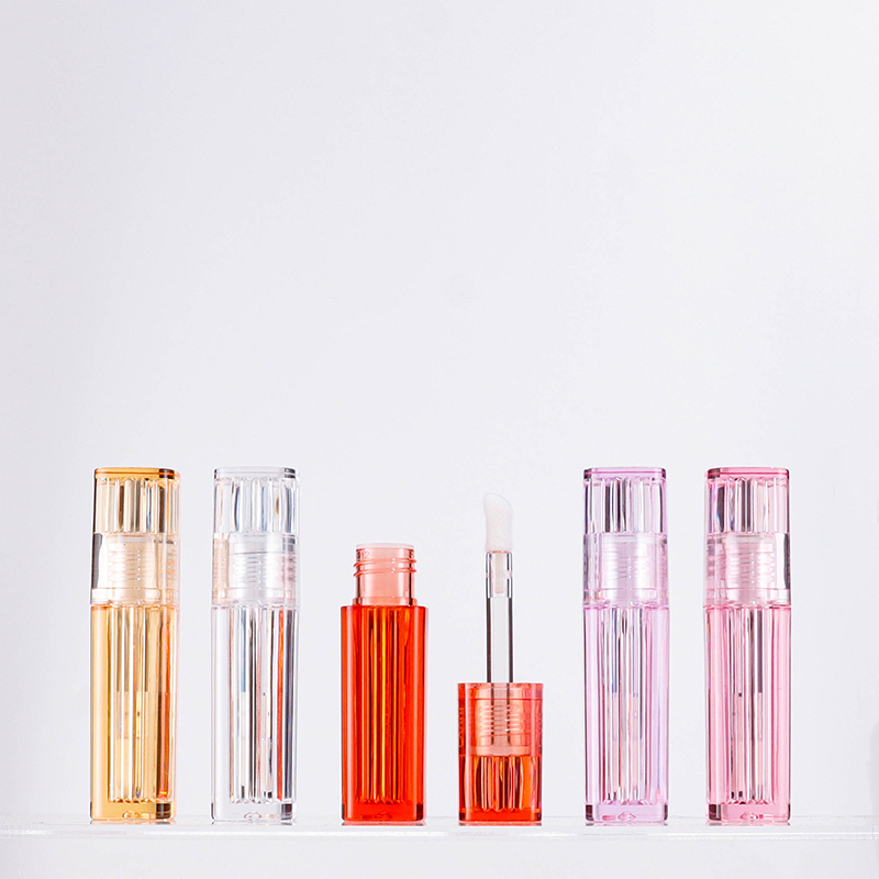 4.5ml Square Clear Lip Gloss Tube - Image 2