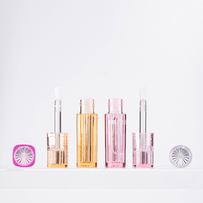 4.5ml Square Clear Lip Gloss Tube - Image 3