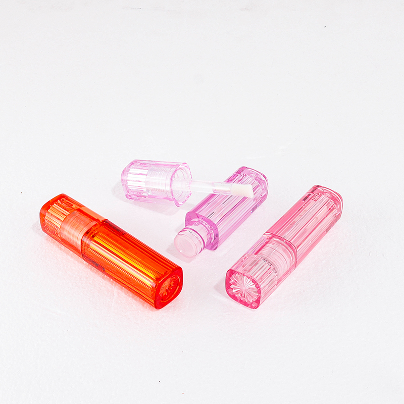 4.5ml Square Clear Lip Gloss Tube - Image 4