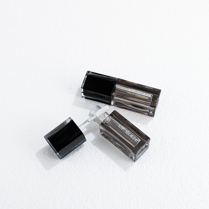 3.5ml Square Embossed Lip Gloss Tube