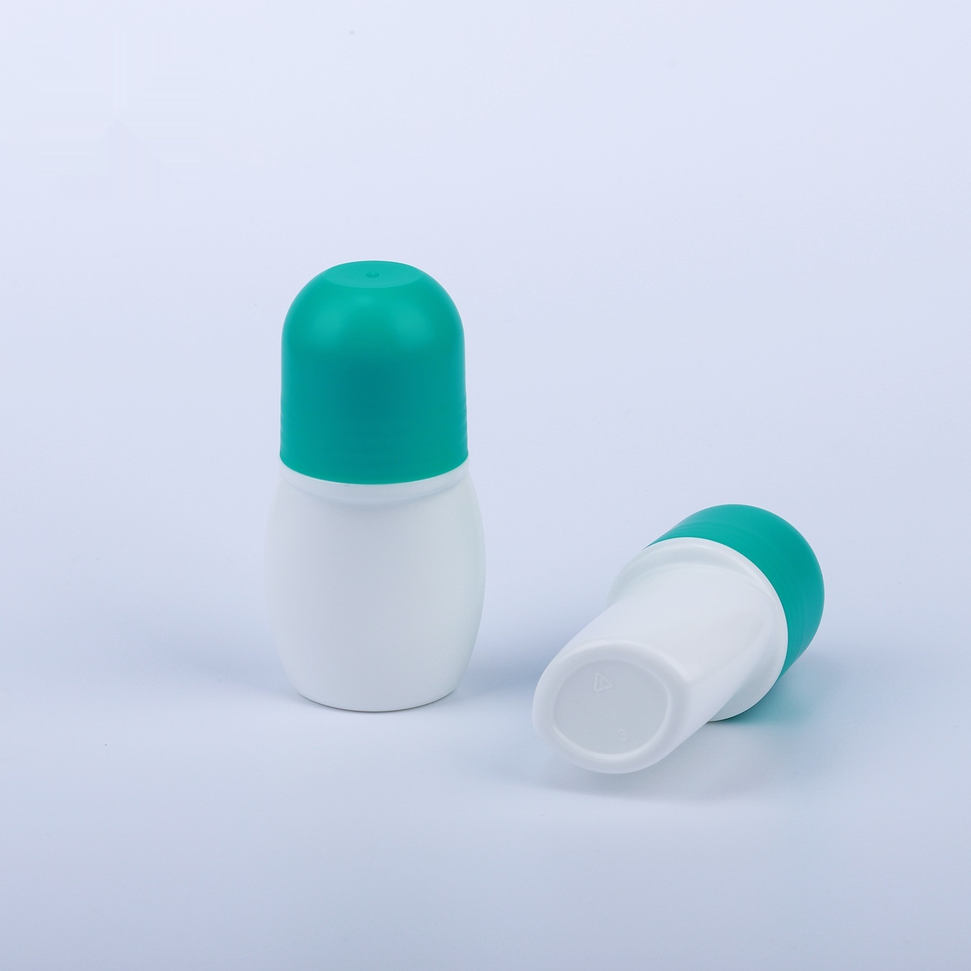 50ml Empty Plastic Perfume Roll Bottles Screw Cap - Image 3