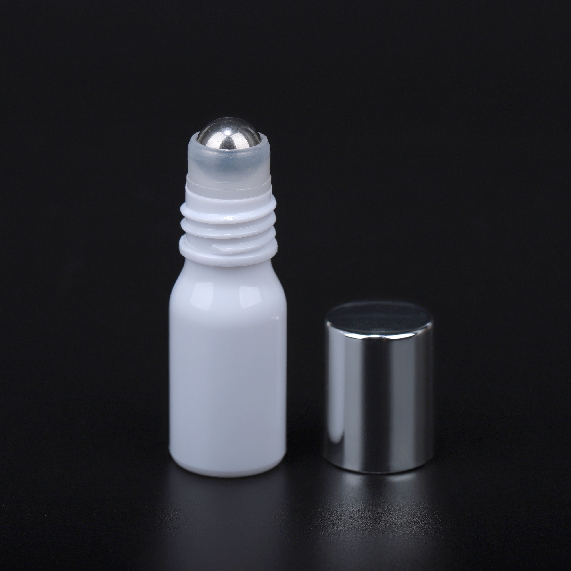 5ml Empty PETG Plastic Mini Roll on Bottles - Image 2