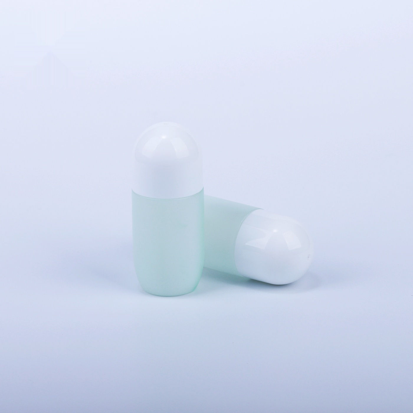 30ml Plastic Empty Round Colorful Roll Bottle - Image 4