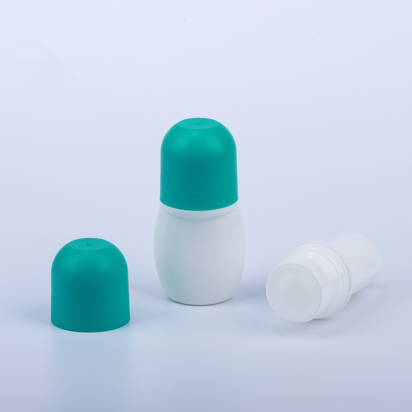 50ml Empty Plastic Perfume Roll Bottles Screw Cap - Image 2