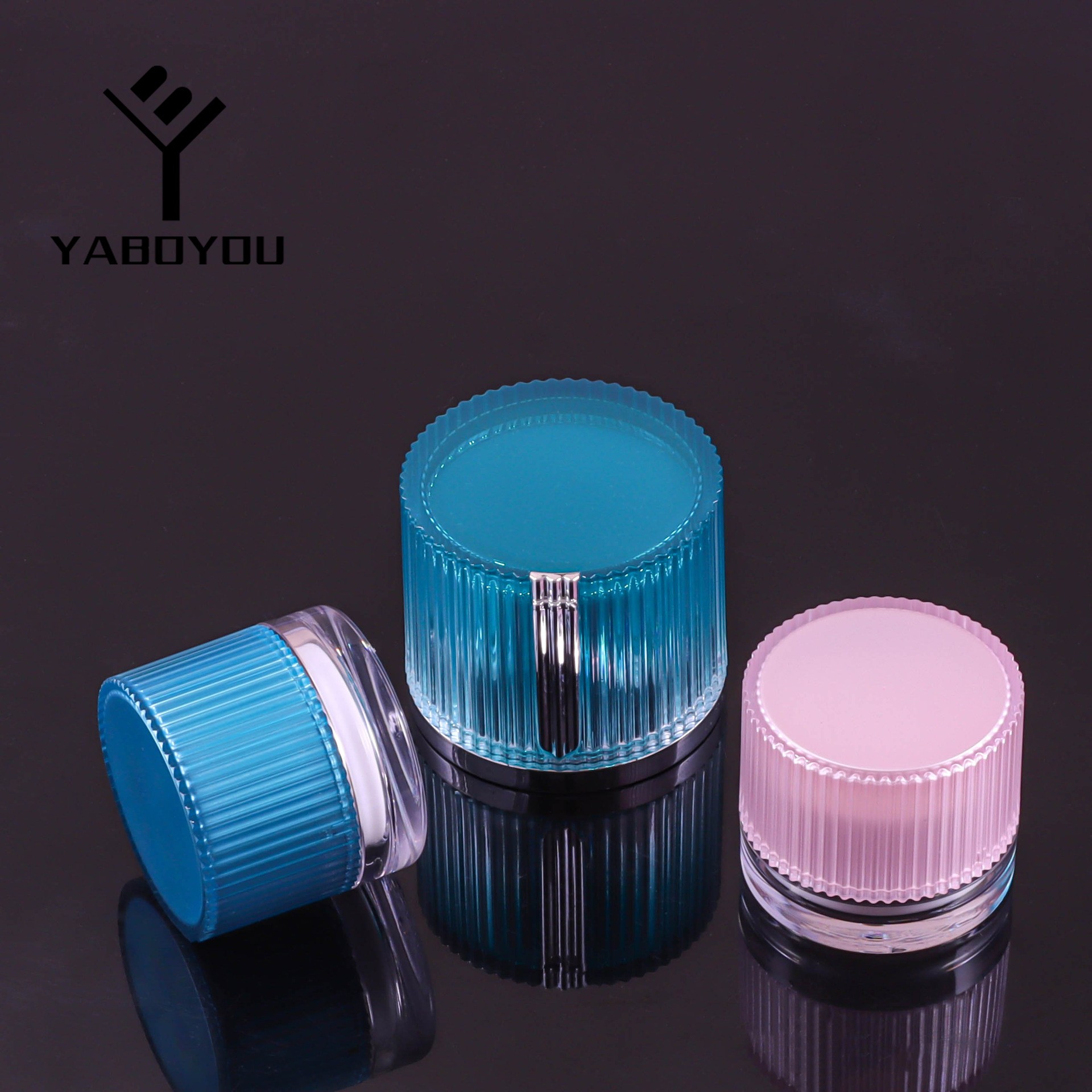 30g/50g Round, Linear Cream Jar With Spoon