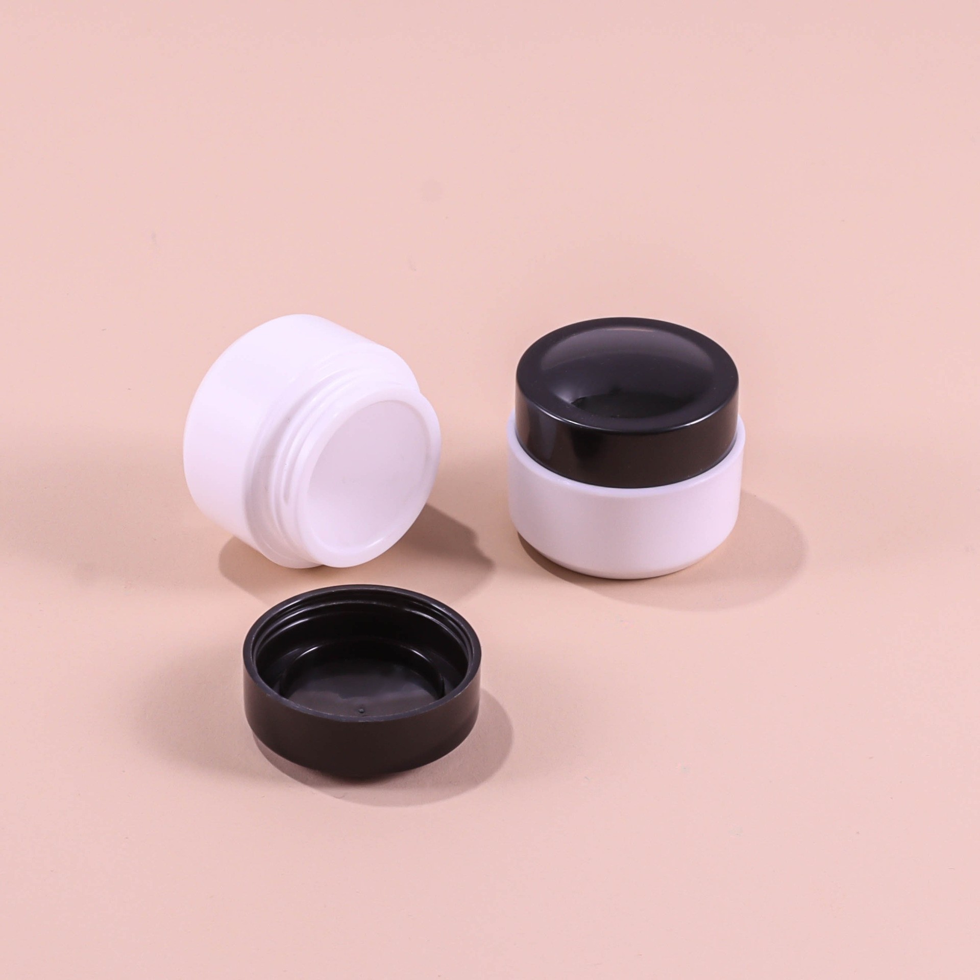 7g Sample Cream Bottle - Image 4