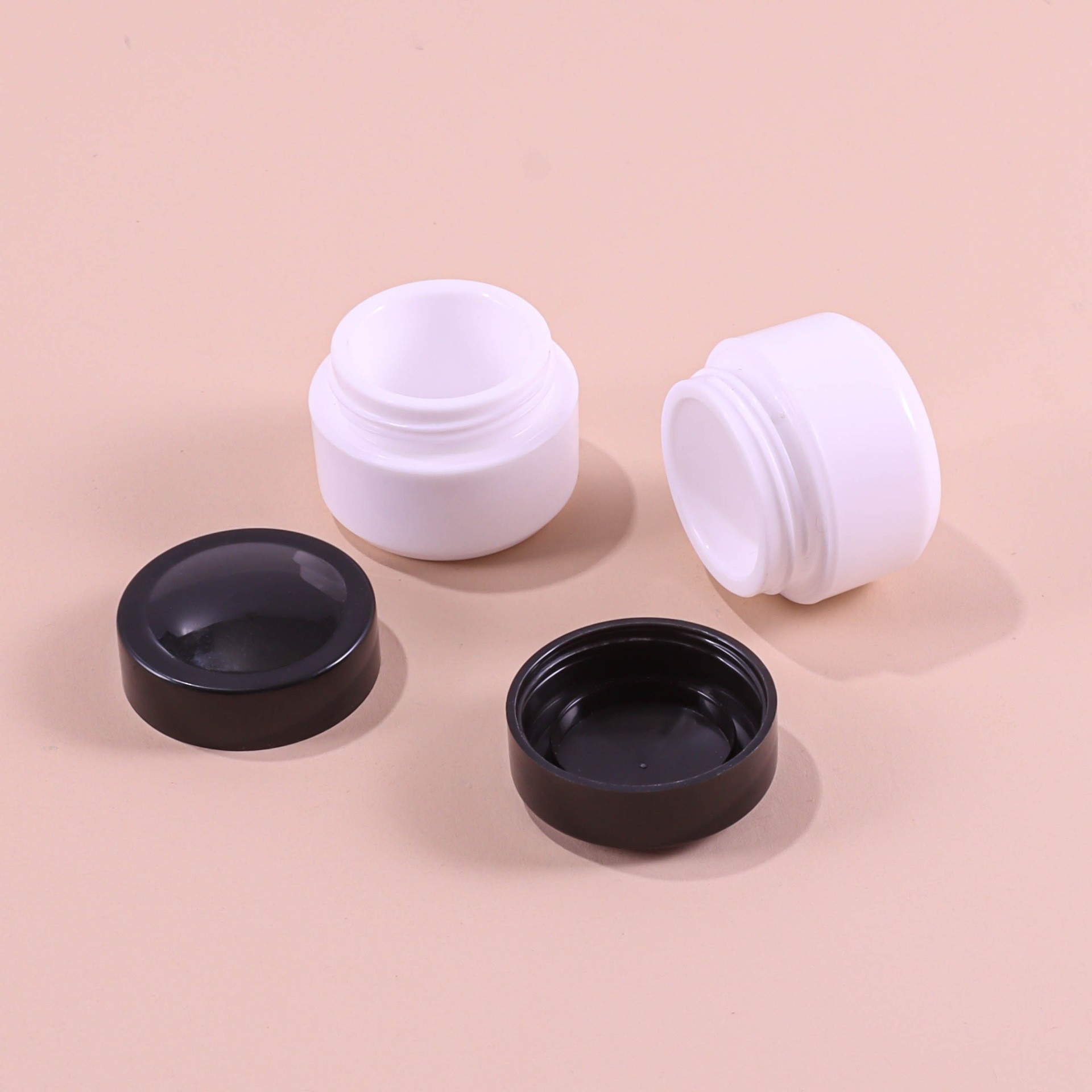 7g Sample Cream Bottle - Image 3