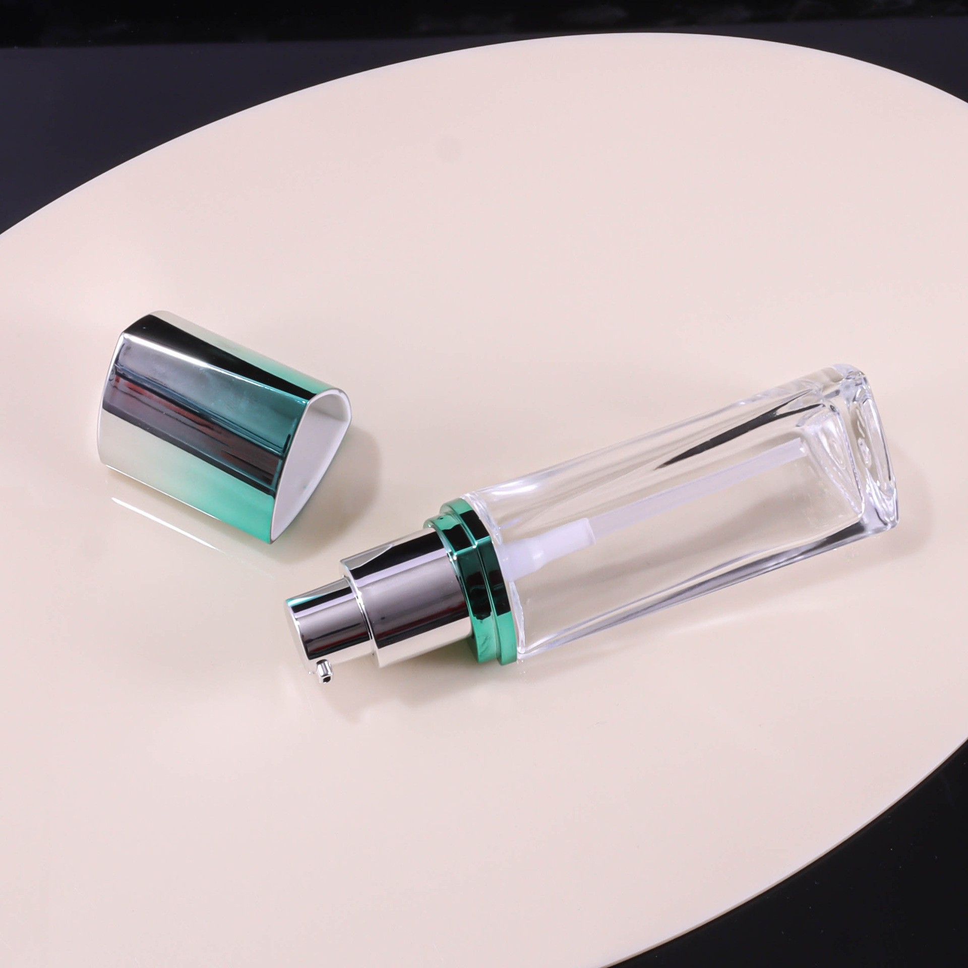 30ml, 100ml, 120ml Triangular Transparent Glass Foundation Bottles - Image 3