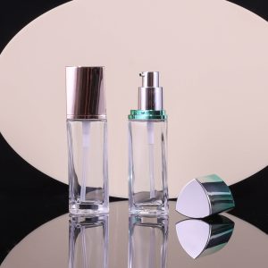30ml, 100ml, 120ml Triangular Transparent Glass Foundation Bottles