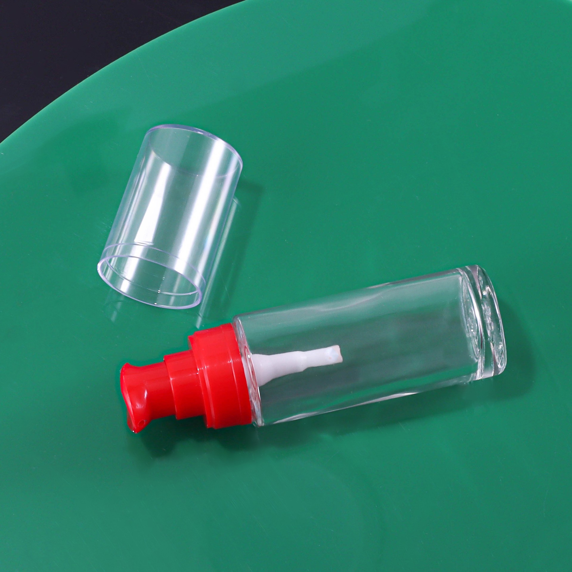 Factory Direct Sales Of 30ml Round Foundation Bottles - Image 3