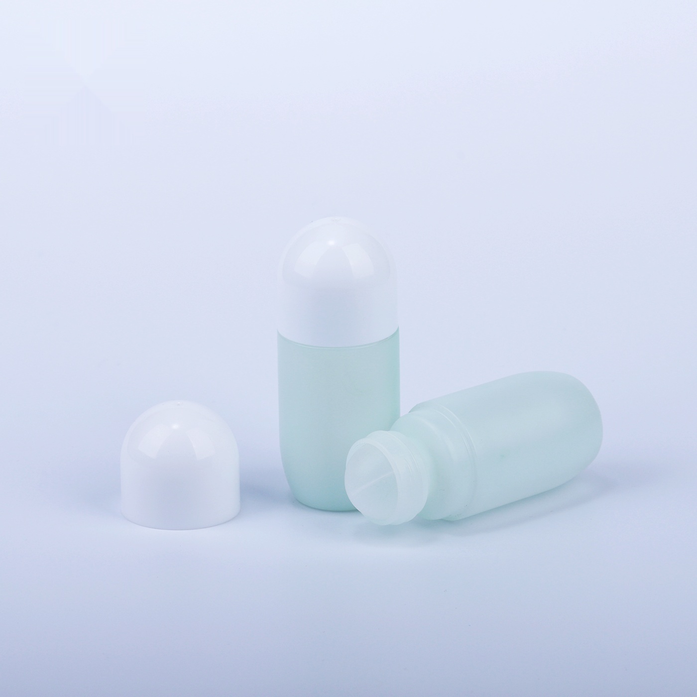 30ml Plastic Empty Round Colorful Roll Bottle - Image 3