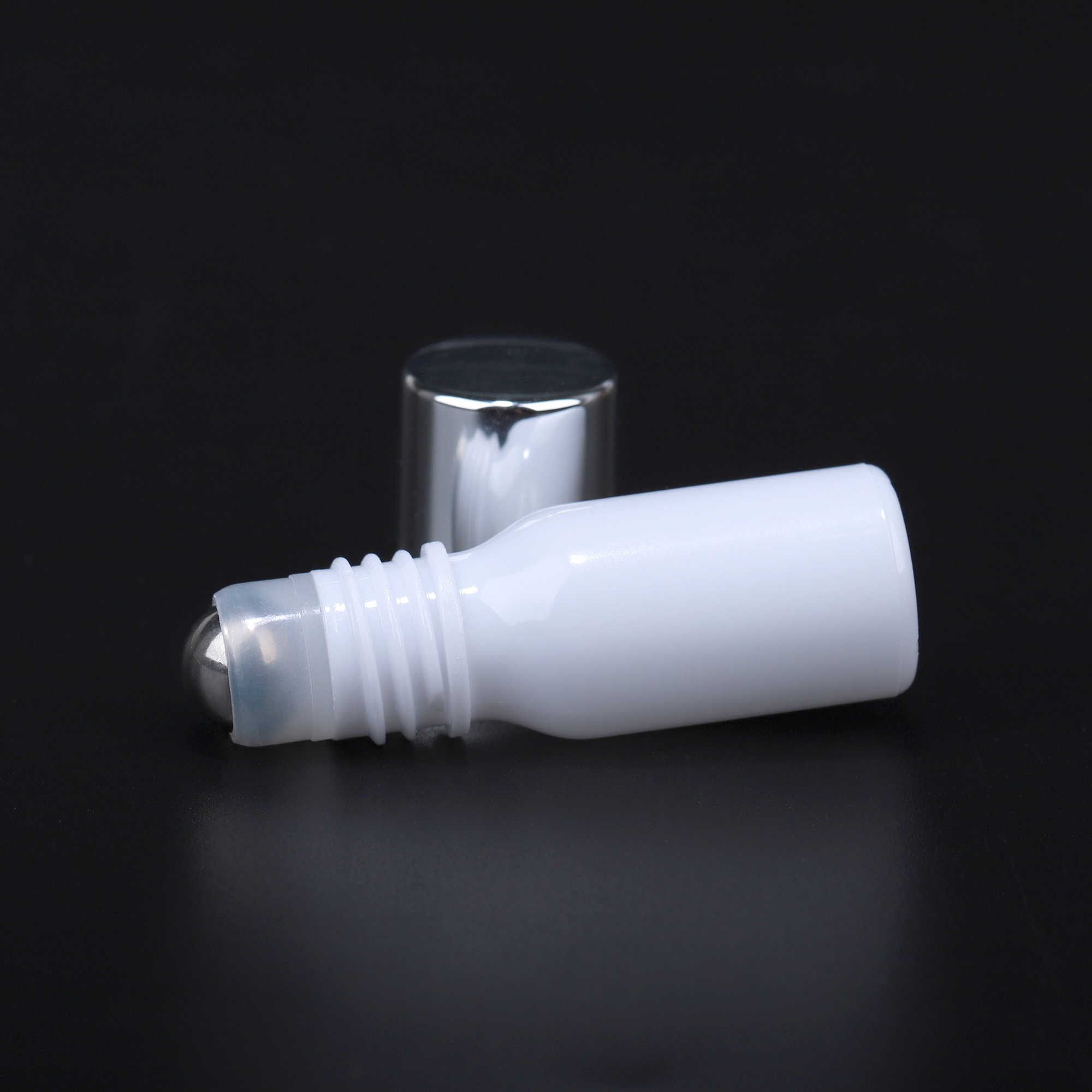 5ml Empty PETG Plastic Mini Roll on Bottles - Image 3