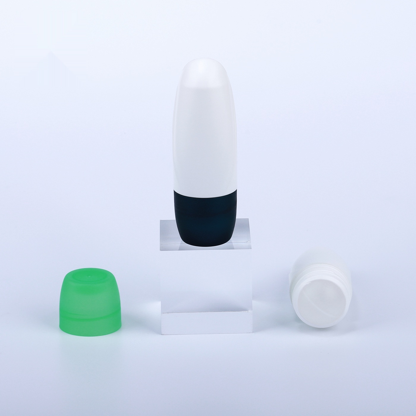40ml Round Plastic Custom Roll Bottle - Image 2