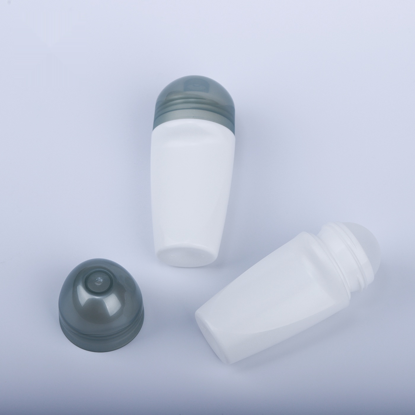 50ml Empty PP Plastic Custom Roll Bottle - Image 4