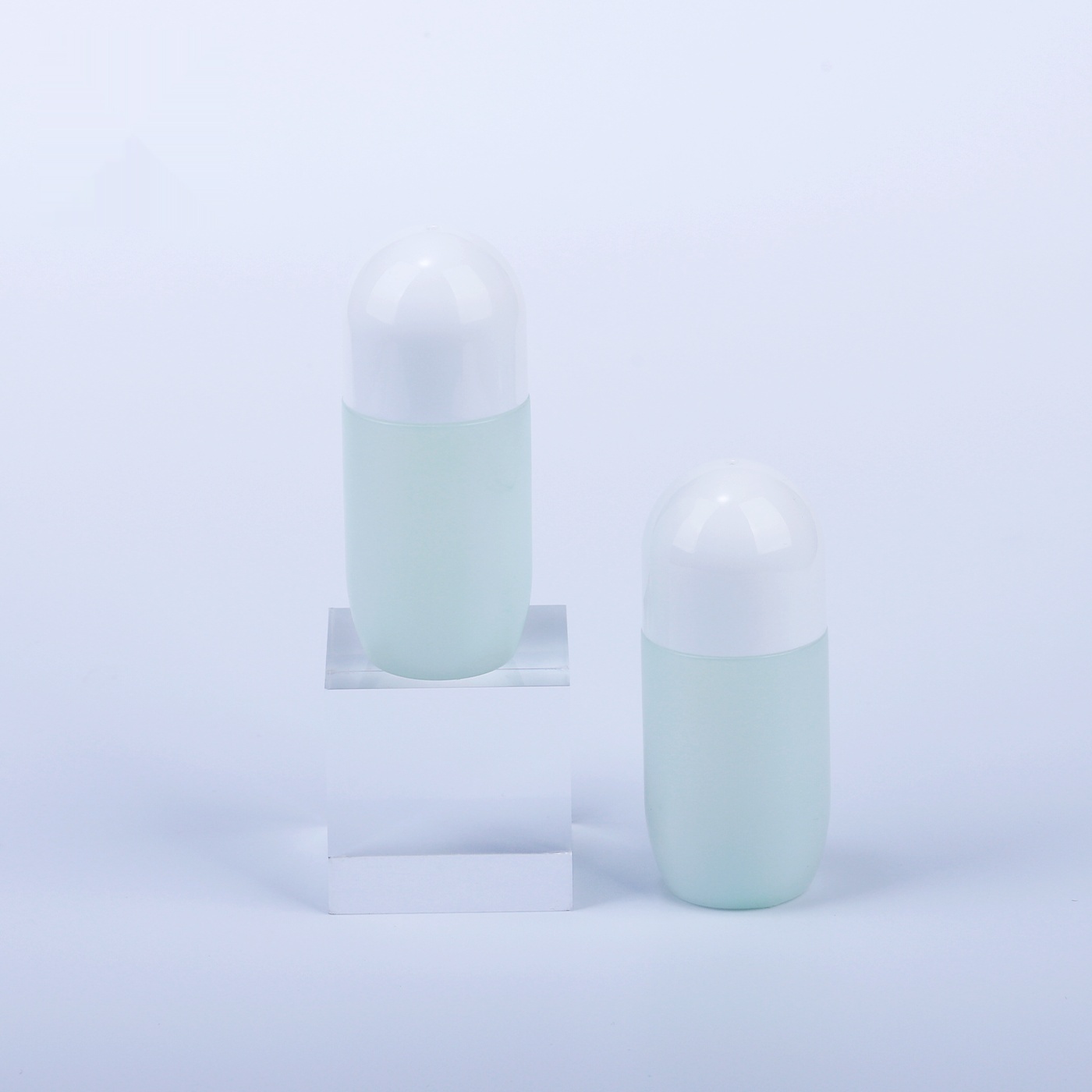 30ml Plastic Empty Round Colorful Roll Bottle