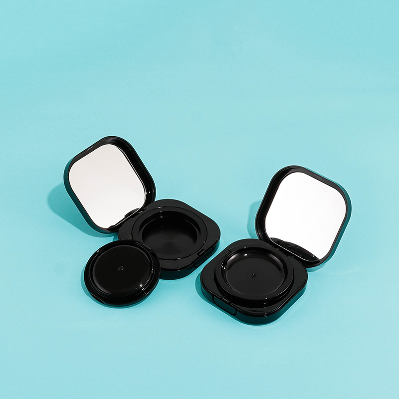 15g Minimalist Square Cushion Compact Box - Image 4
