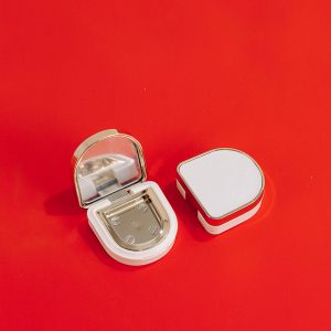 Portable Single-color Powder Compact With Mirror