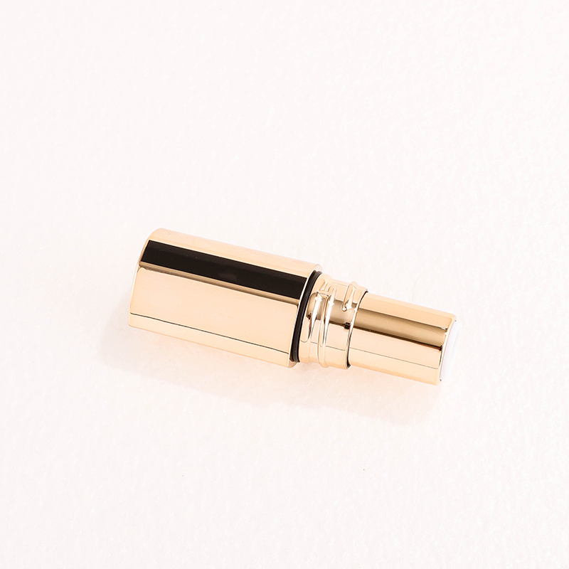 3.8g Twist-up Lipstick Tube - Image 2