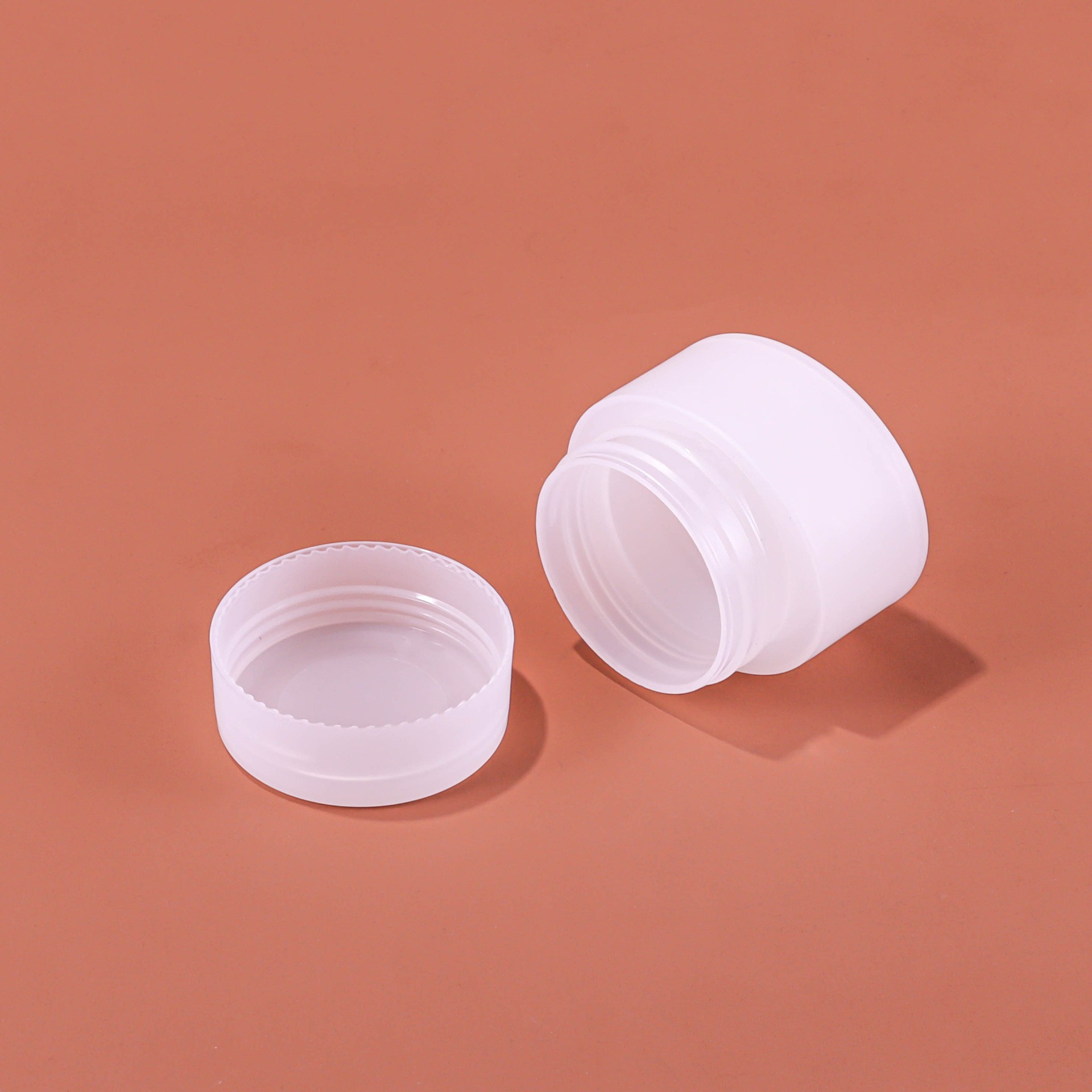 40ml Oval Plastic PP Cream Bottle - Image 3
