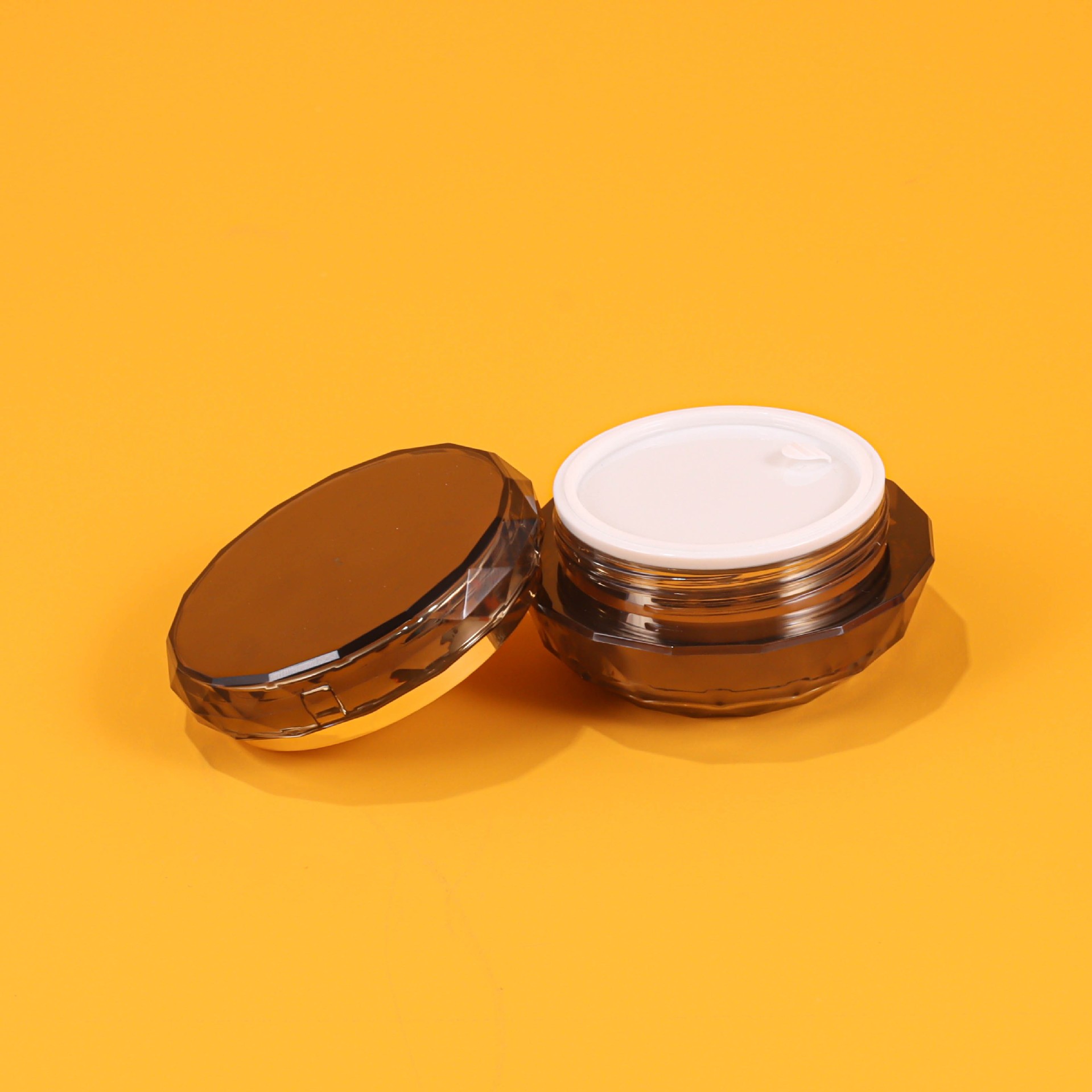 Factory Direct Sales Of 50g Brick Plaster Cream Bottle - Image 2