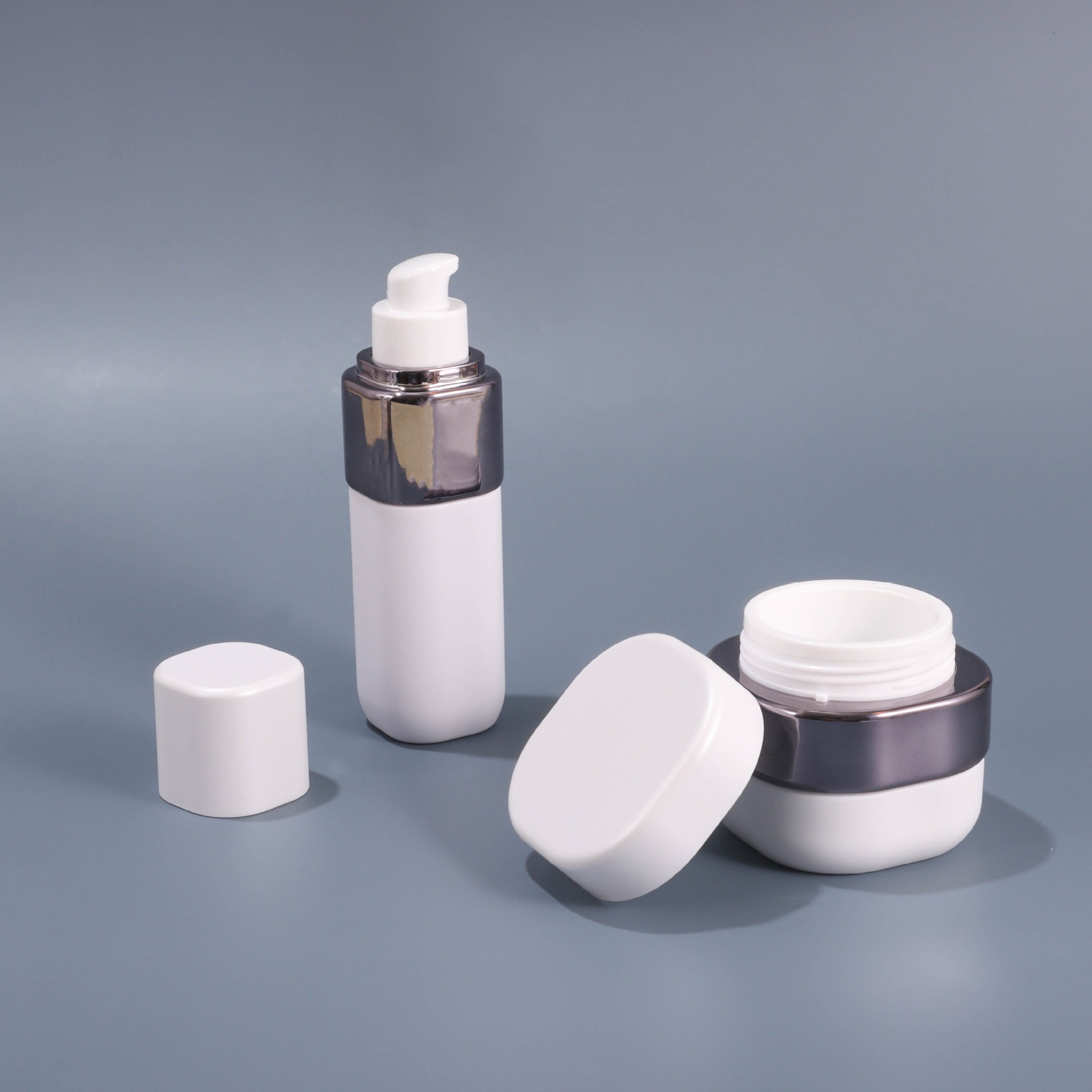 Factory Direct Sales Of 50g, 60ml, 120ml, and 150ml Lotion/Cream Sets. - Image 2