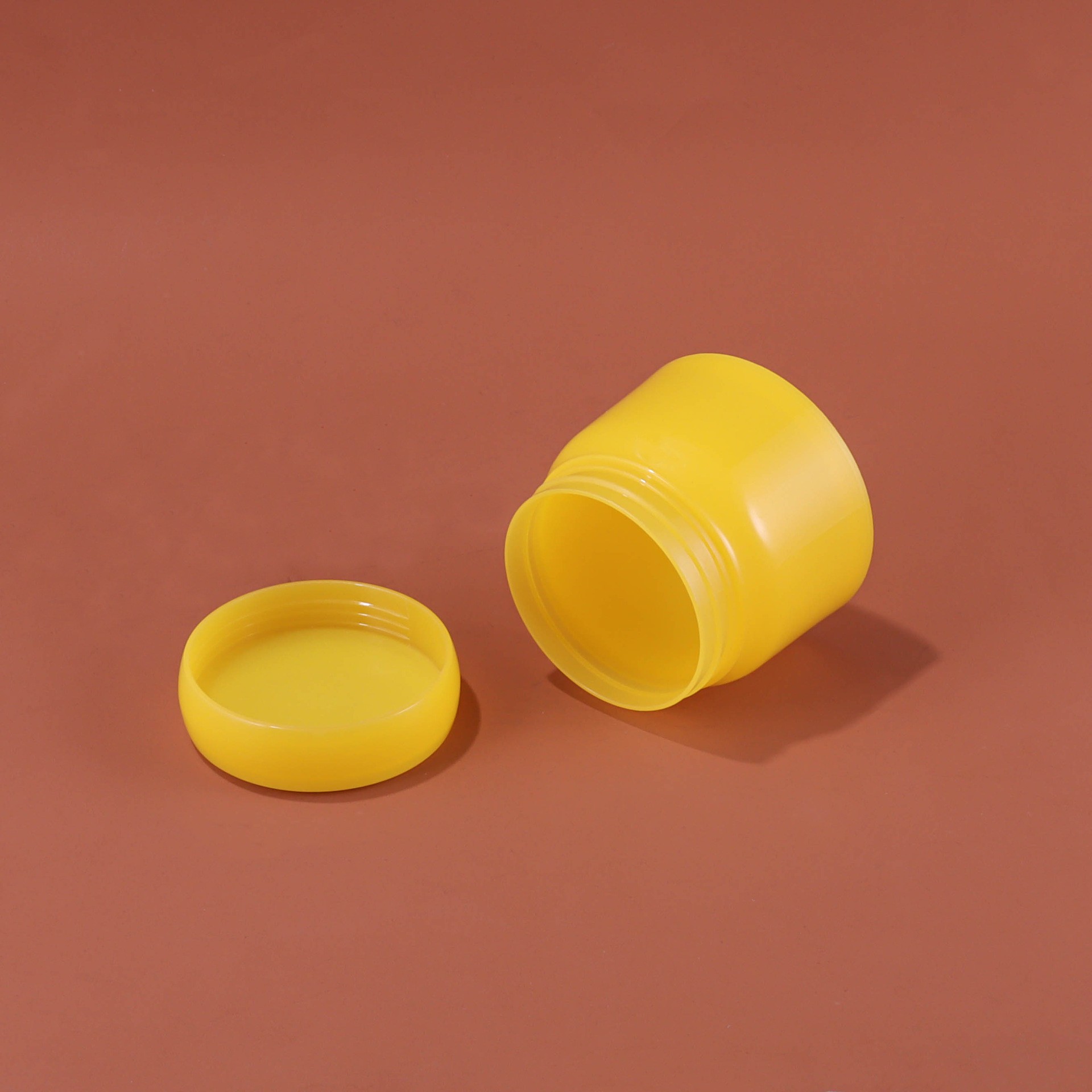 90g Fruit Series Cream Bottle - Image 3