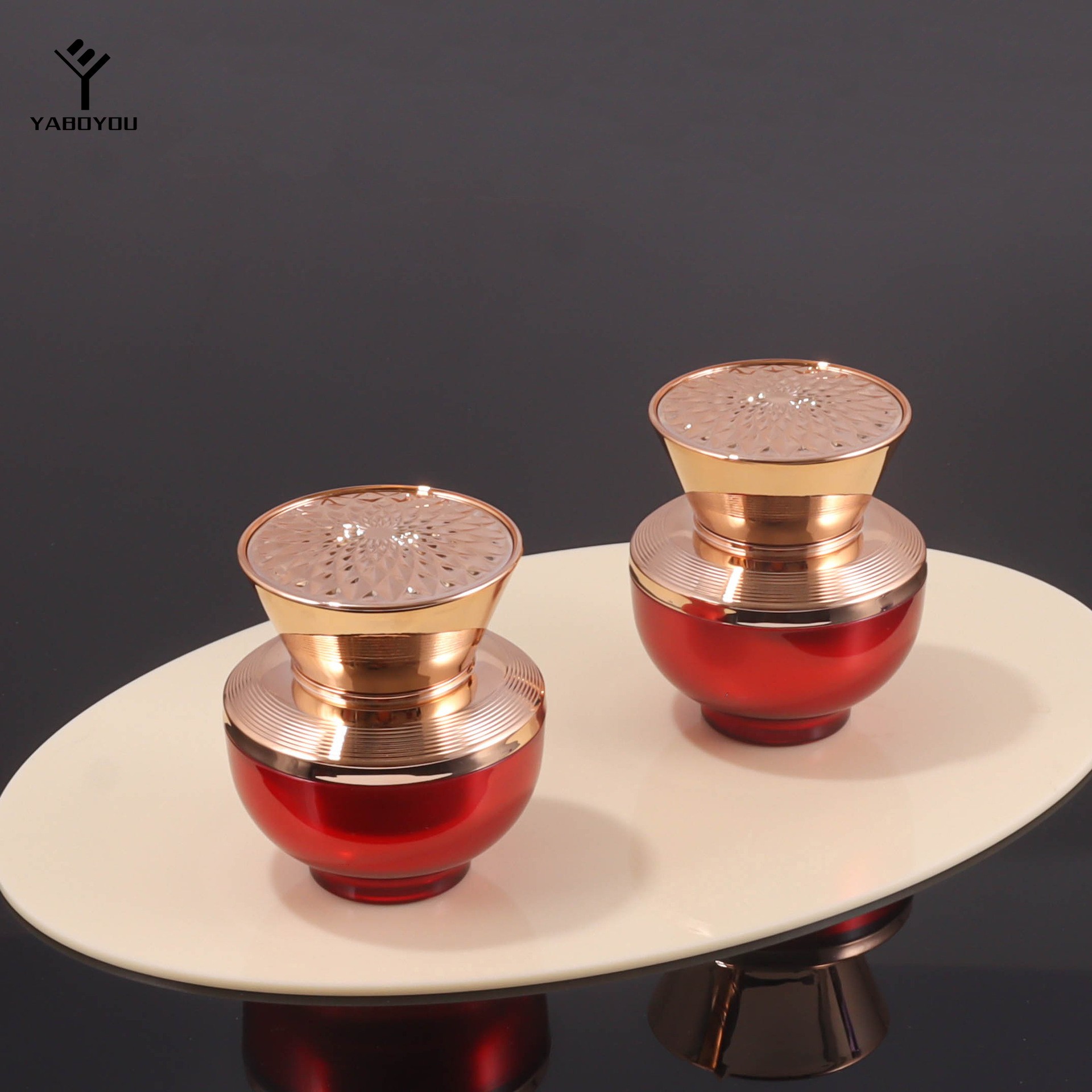 30g Acrylic Luxury Cream Bottle