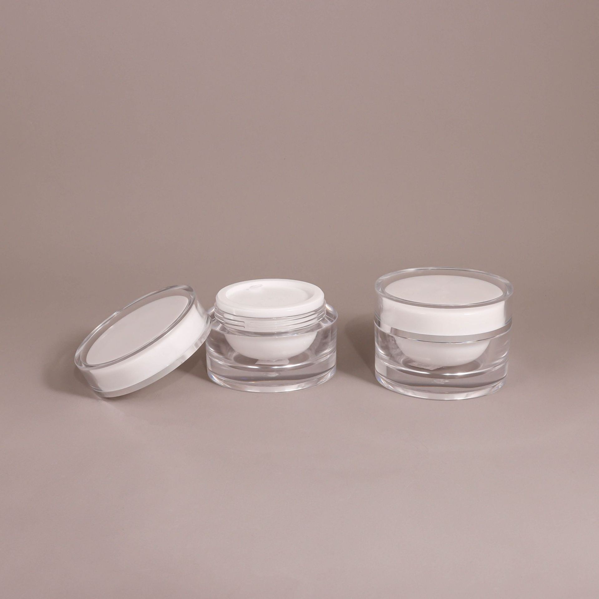 50g straight round cream bottle - Image 4