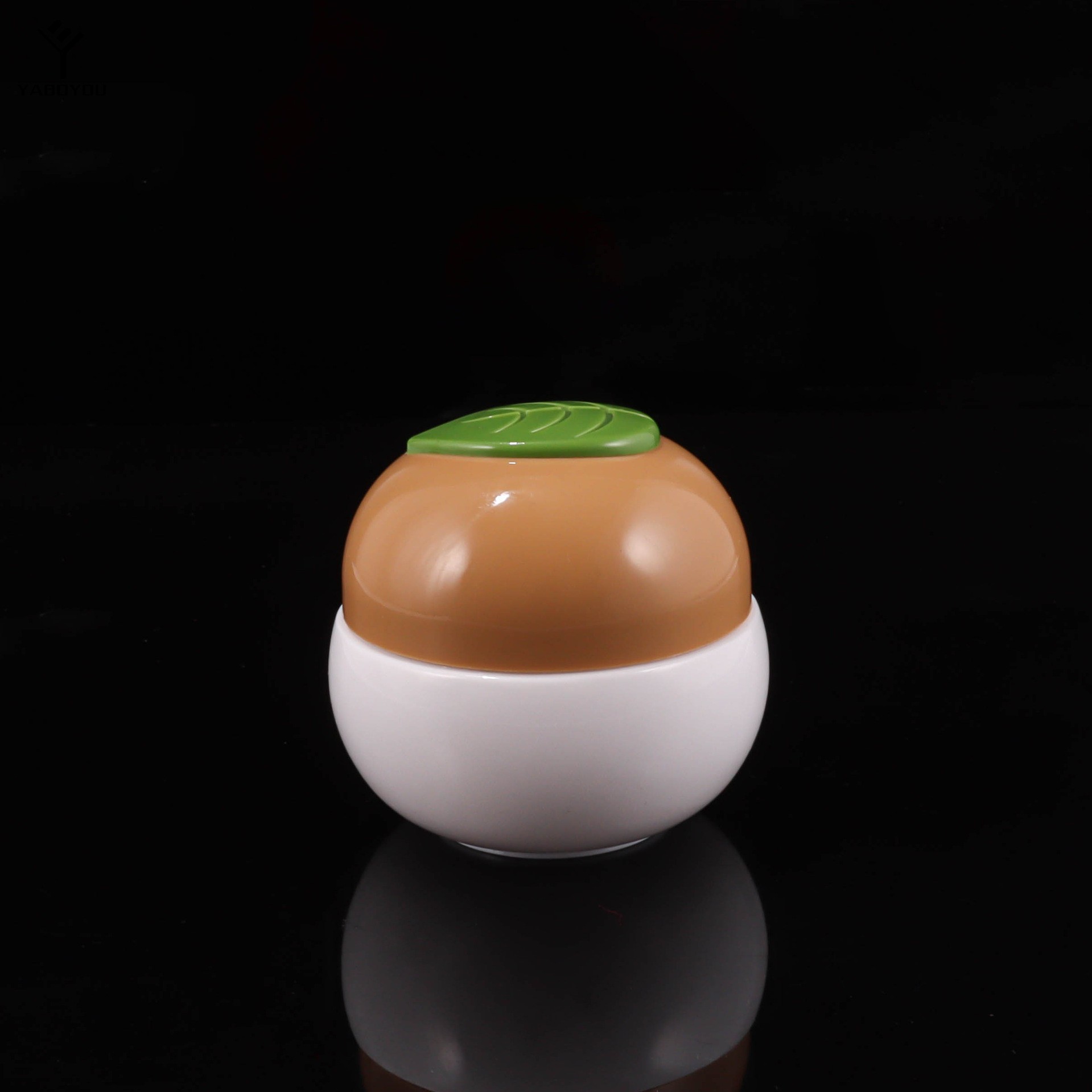 50g Leaf Leaf Cream Bottle