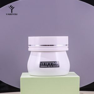 150g PET Large Capacity Cream Bottle With Spoon