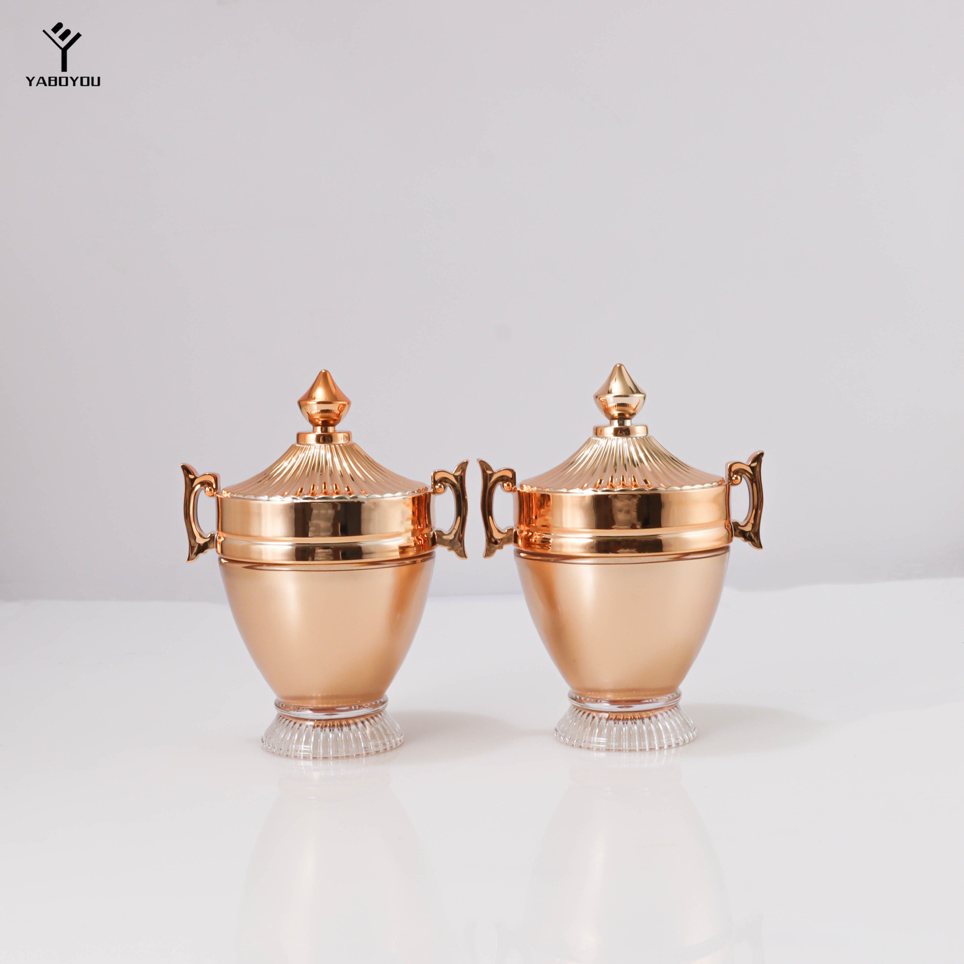 30g/50g Luxury Cream Bottle
