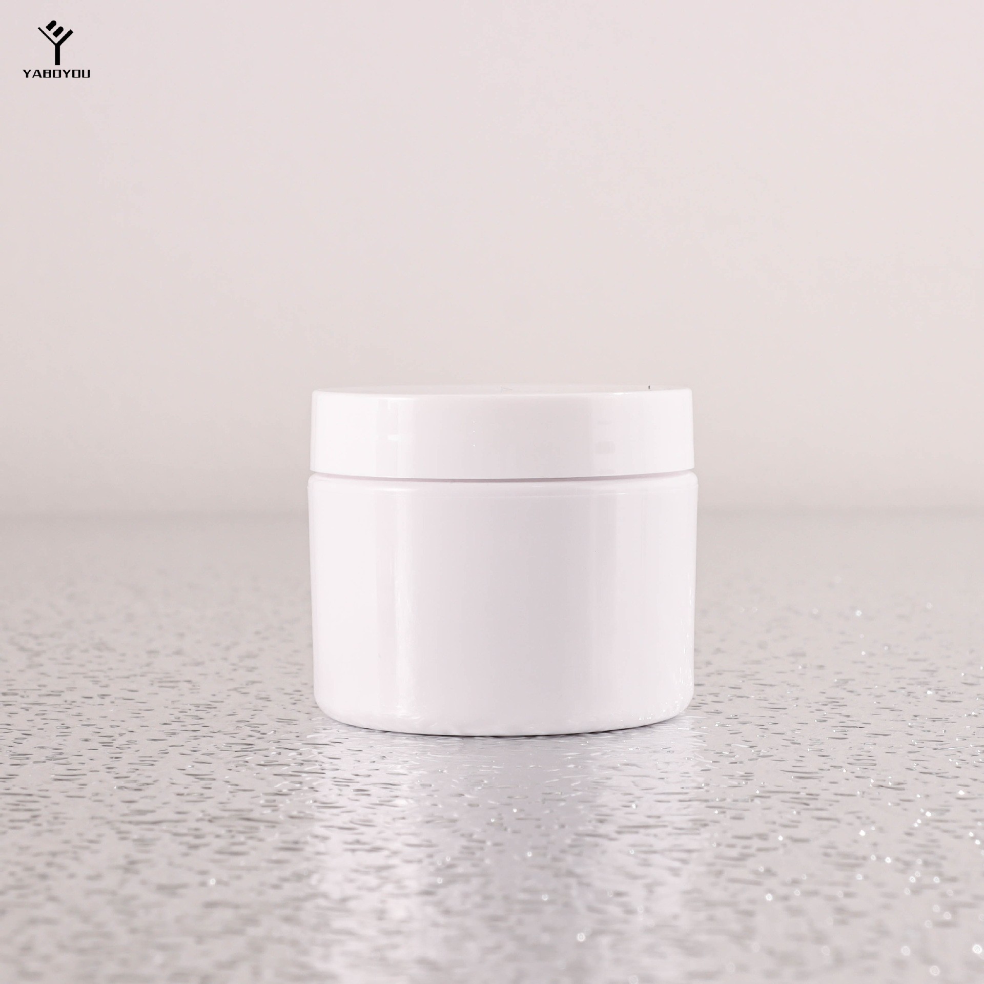 15g Plastic Cream Bottle