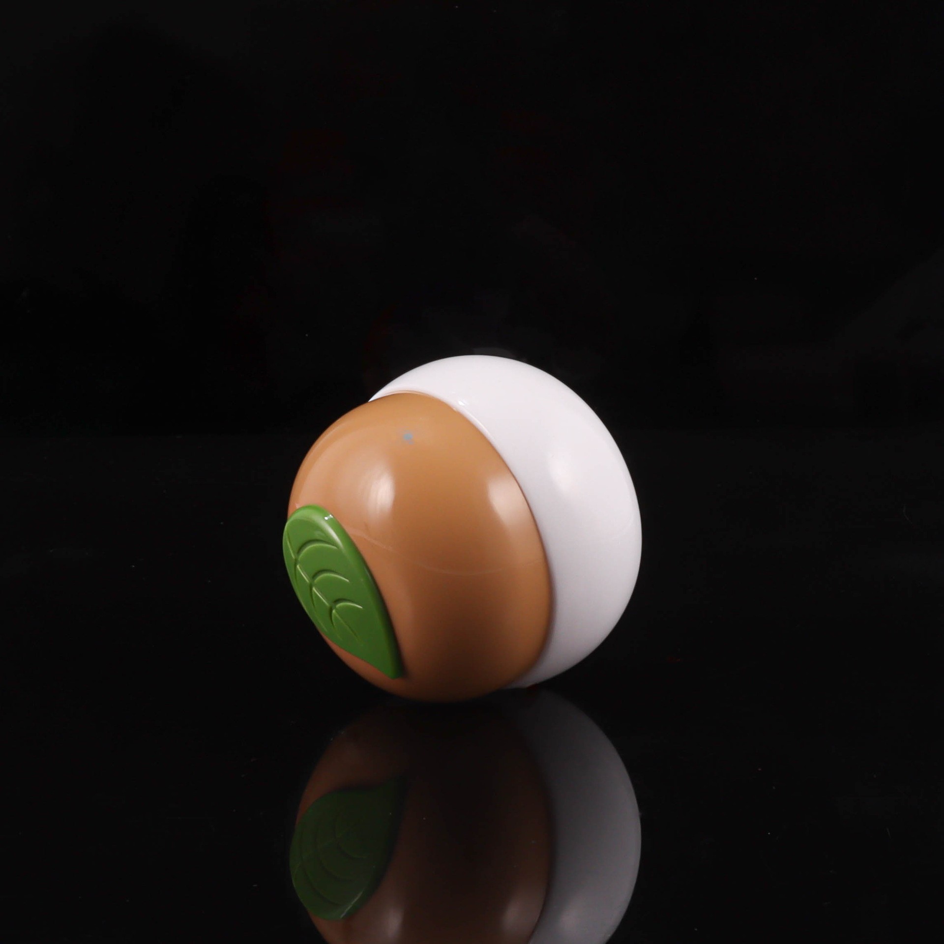 50g Leaf Leaf Cream Bottle - Image 2