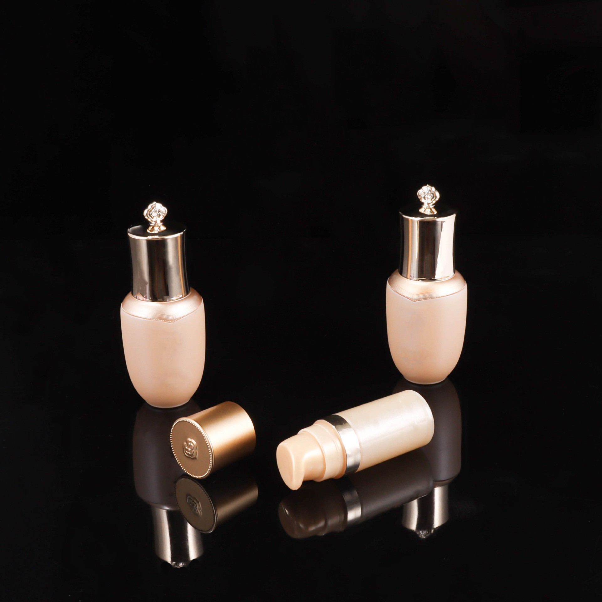Weather 8ml Vacuum Lotion Bottle - Image 2