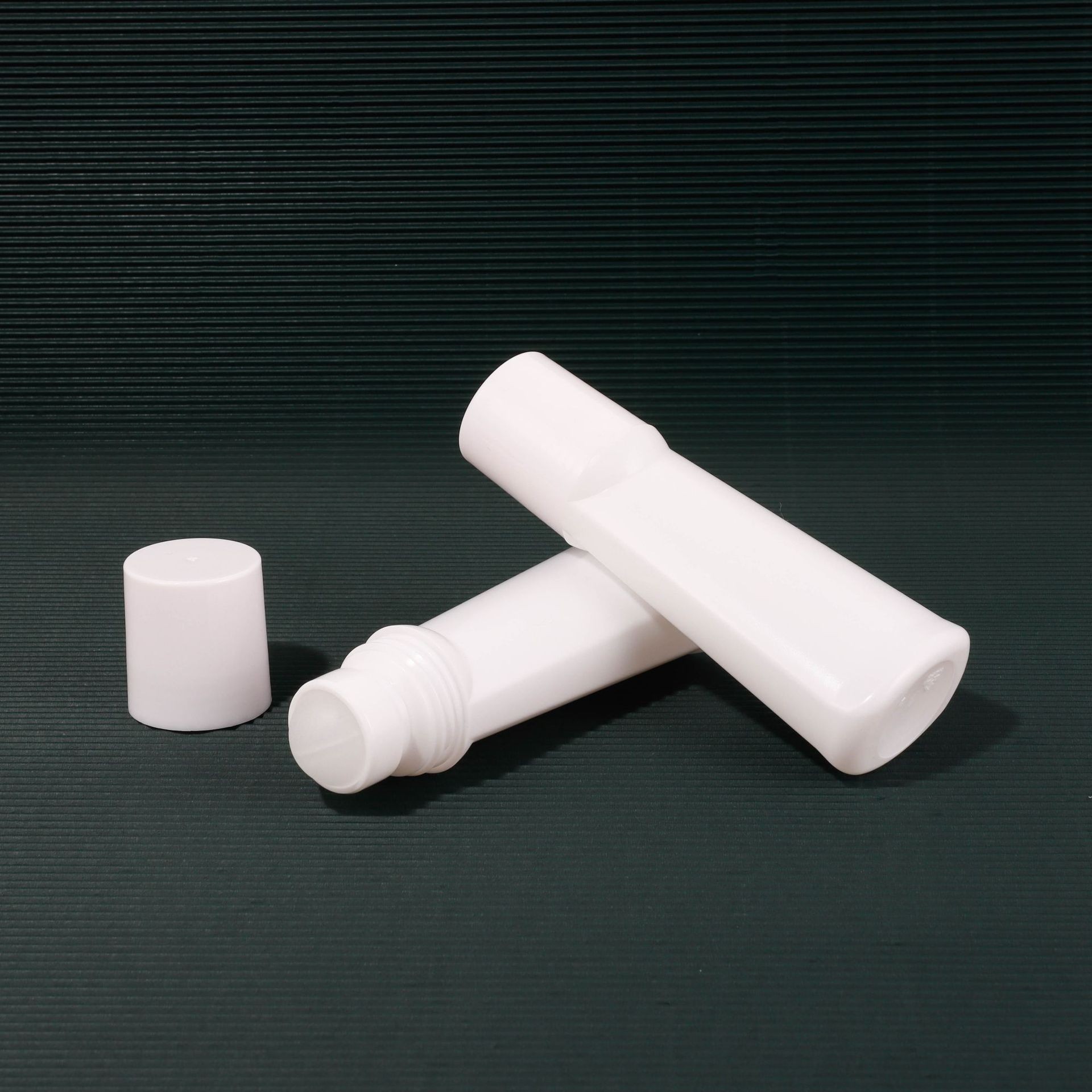 100g PE Plastic Roll-on Deodorant Bottle - Image 3
