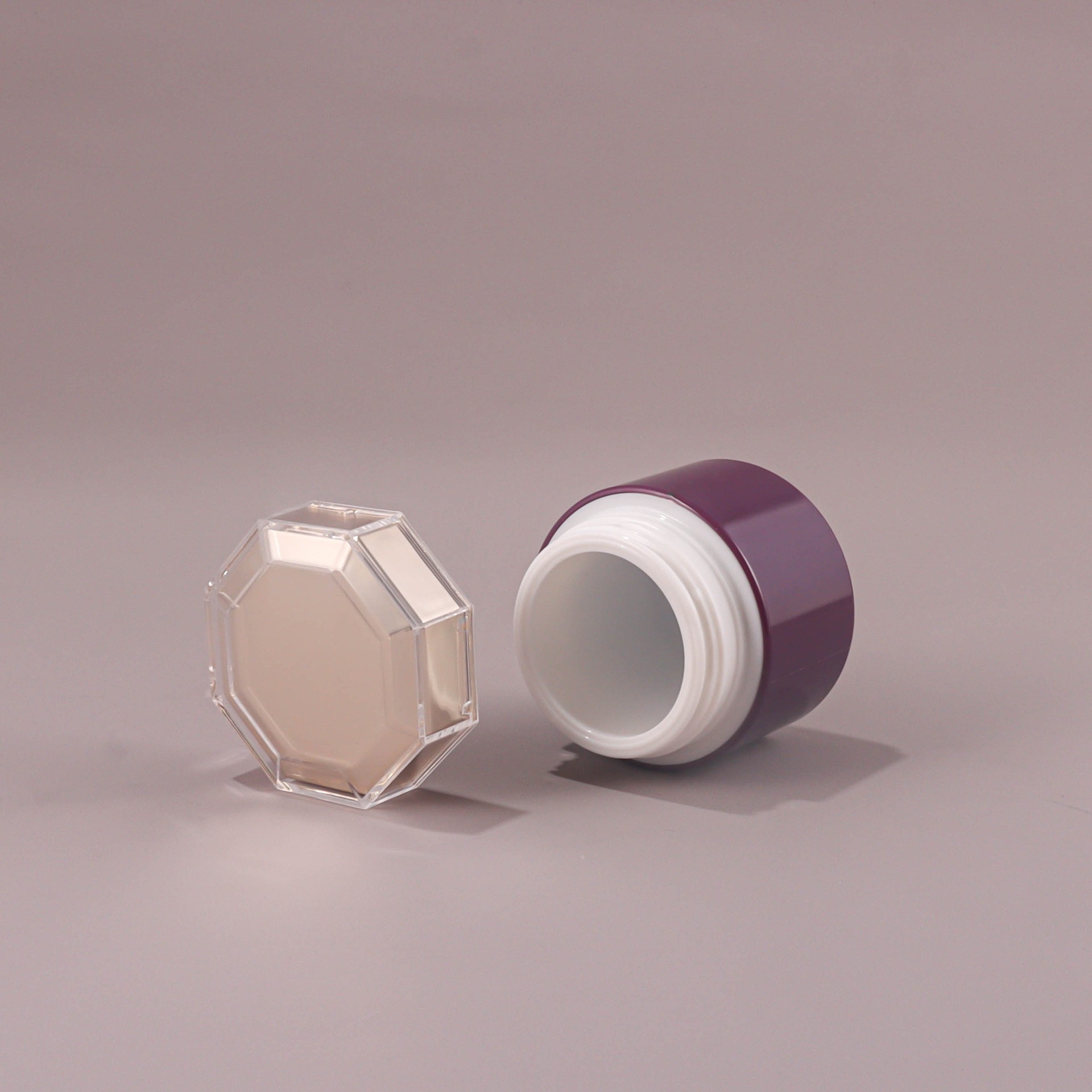 50g AS Plastic Octagonal Bottle With Round Screw Cap Cream Bottle - Image 3