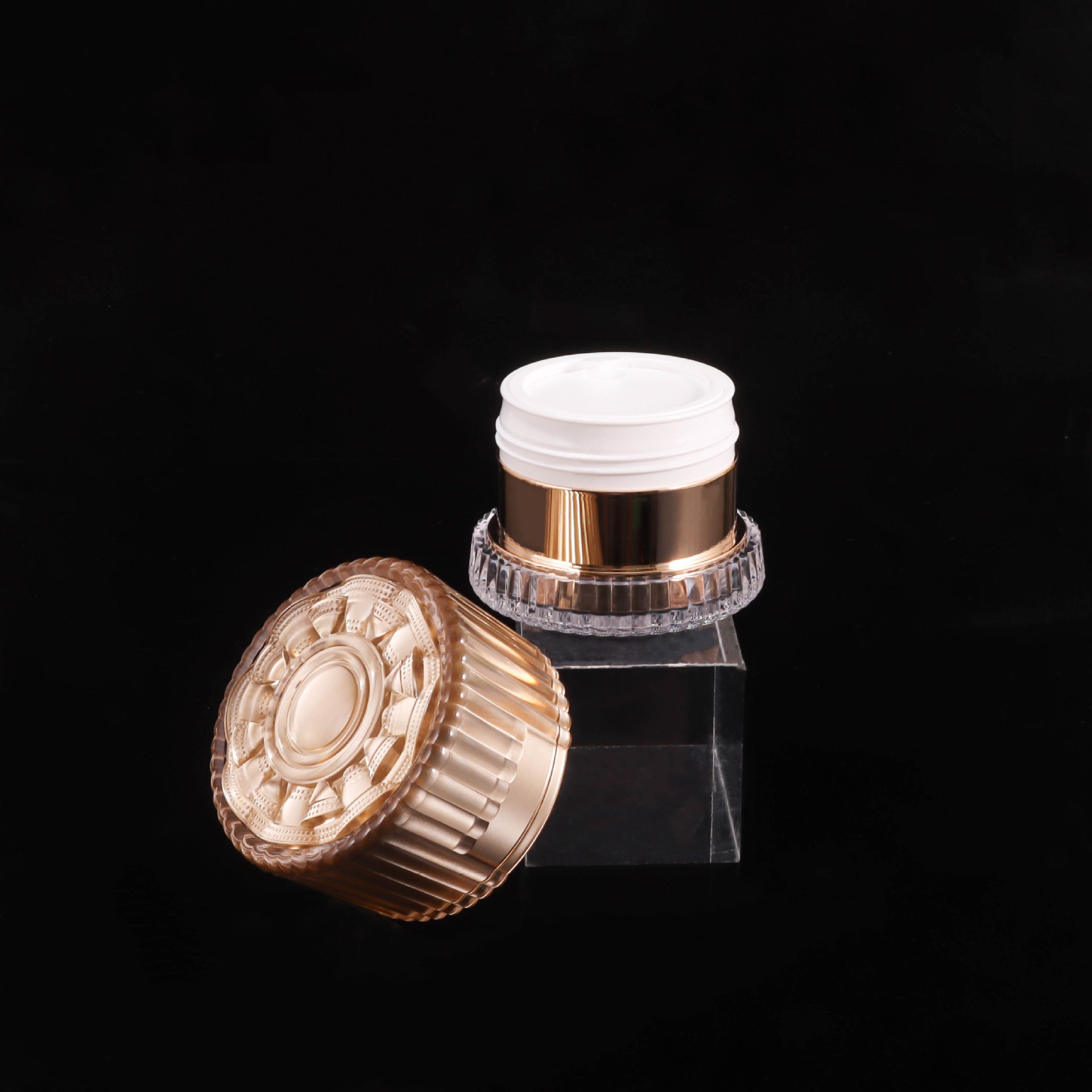 30g Day And Night Cream Plastic Dispensing Bottle - Image 4