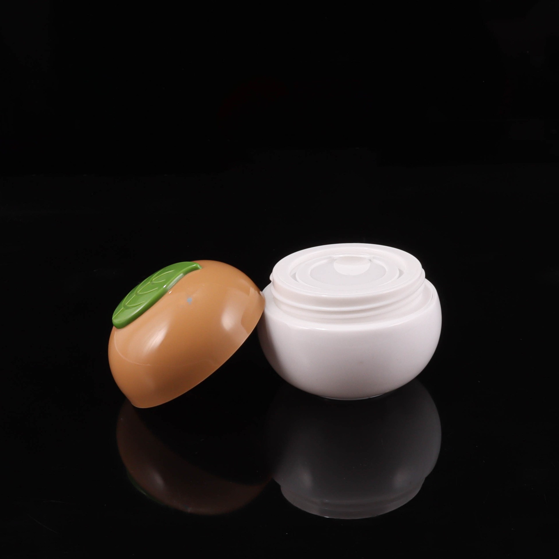 50g Leaf Leaf Cream Bottle - Image 3