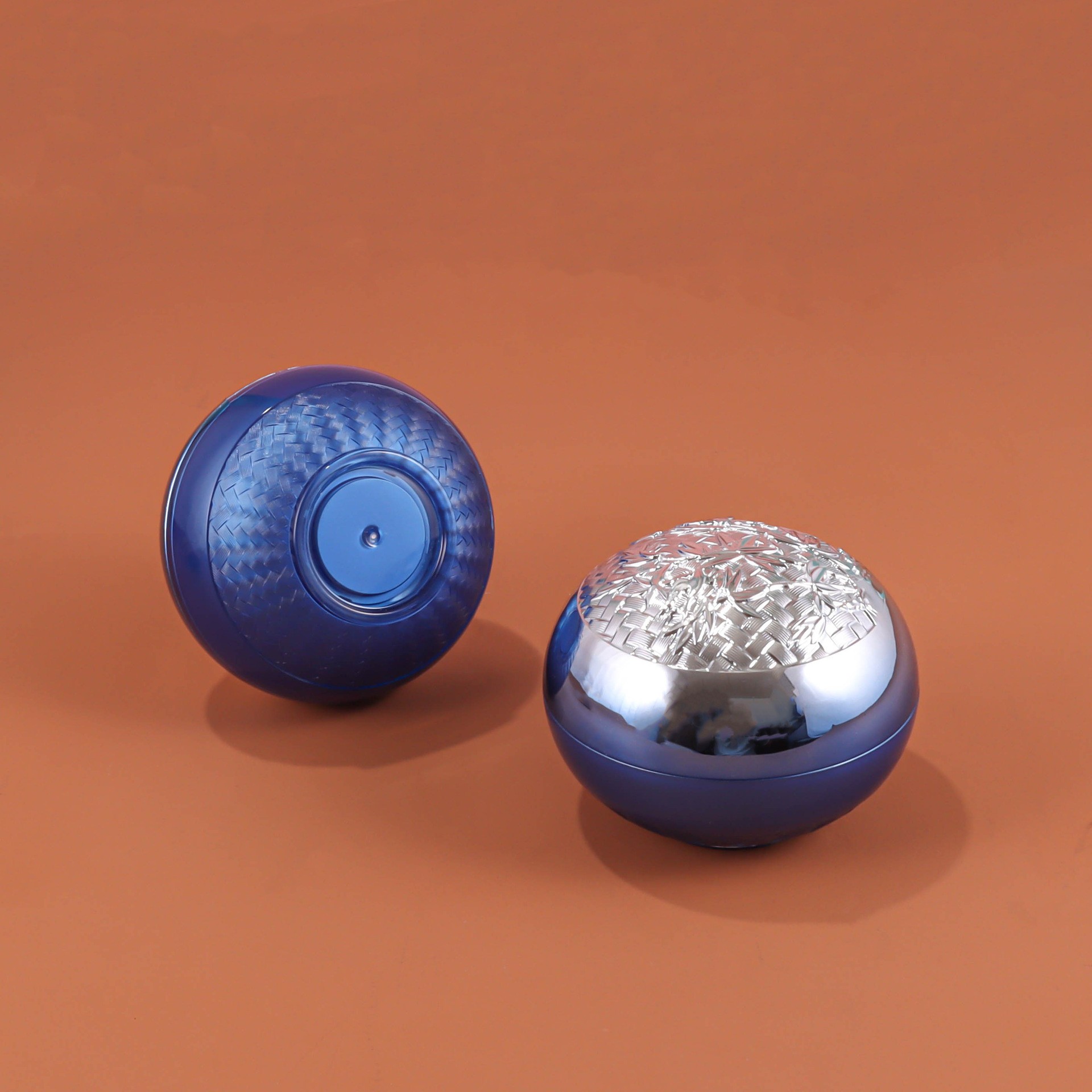 30g Luxury Cream Dispenser Bottle - Image 4