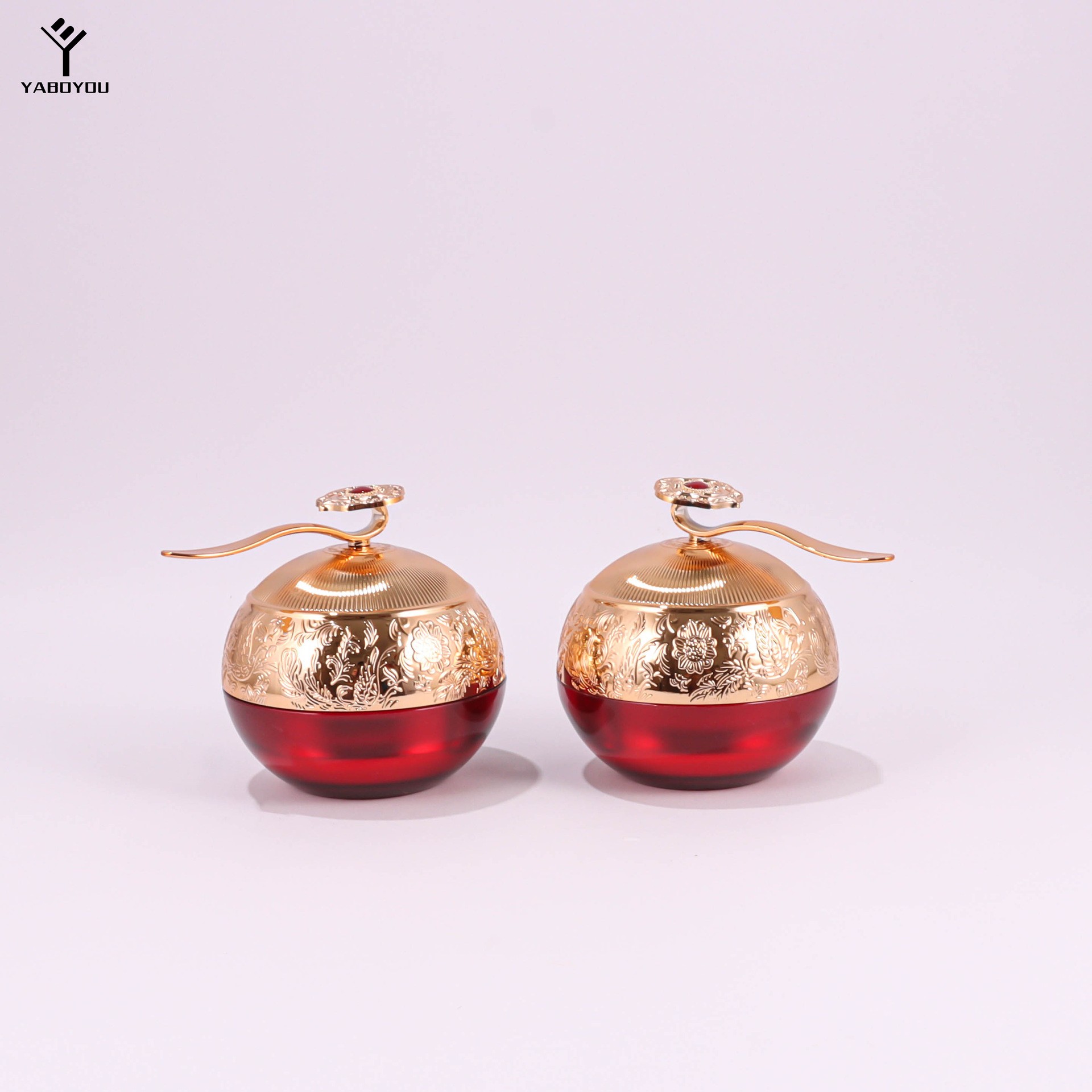 30g Luxury Cream Bottle