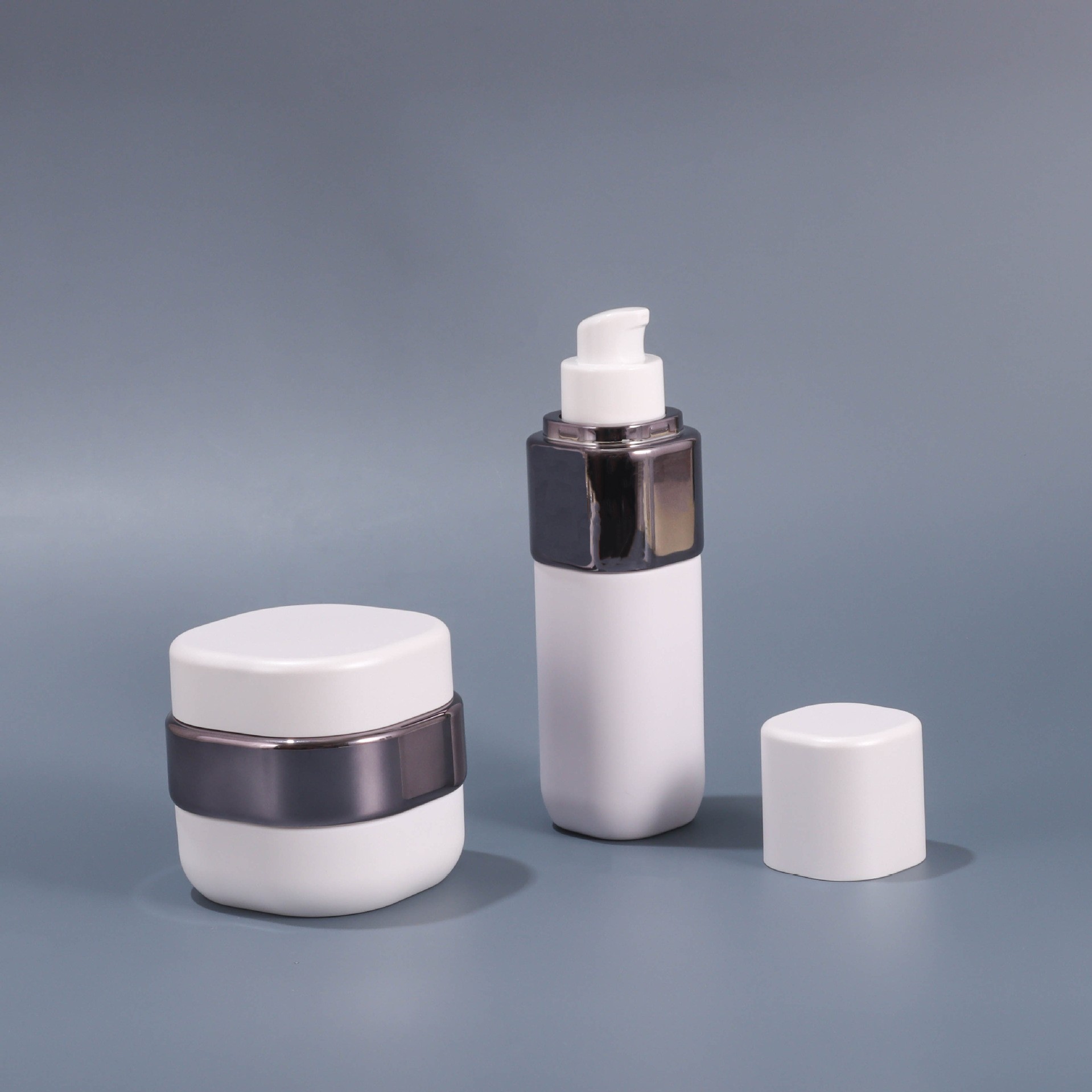 Factory Direct Sales Of 50g, 60ml, 120ml, and 150ml Lotion/Cream Sets. - Image 3