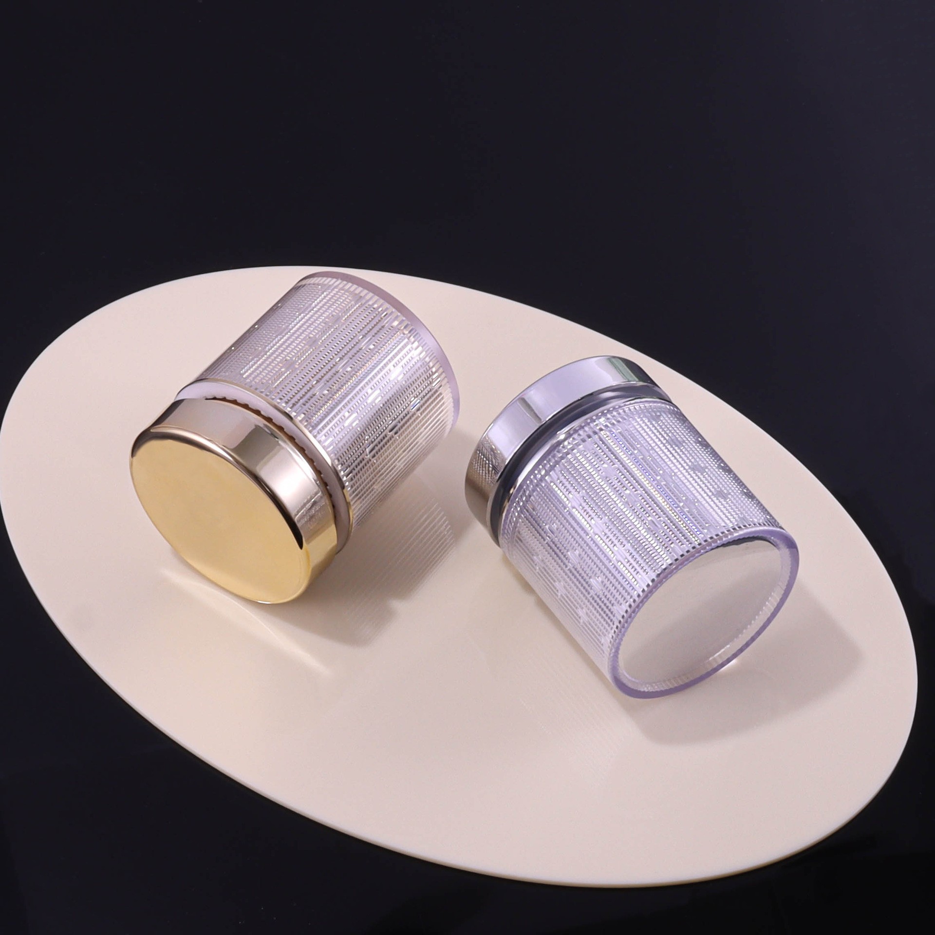 50g High-grade Acrylic Starry Sky Diamond Cream Bottle - Image 2