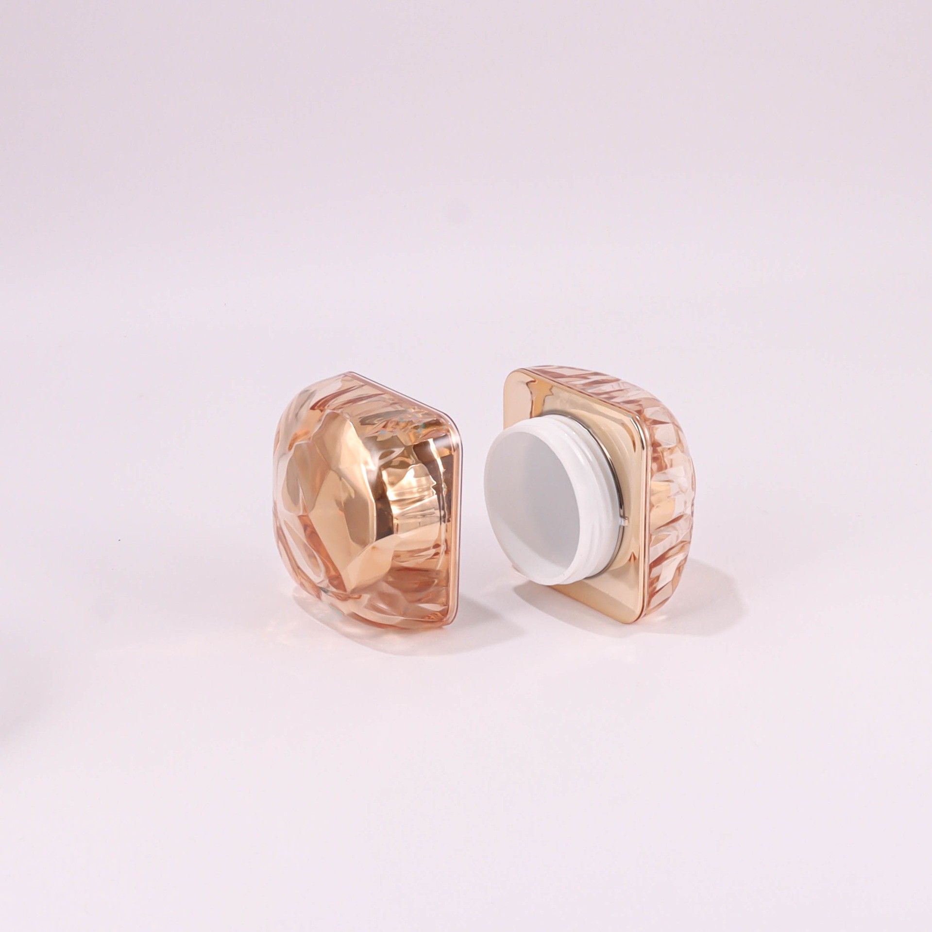 50g Acrylic Cream Bottle - Image 3