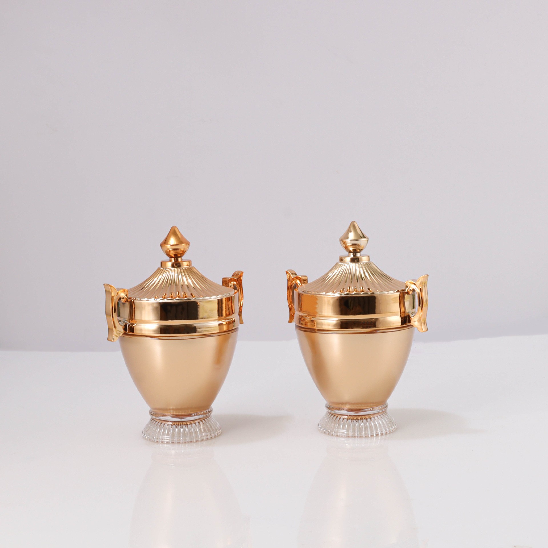 30g/50g Luxury Cream Bottle - Image 2