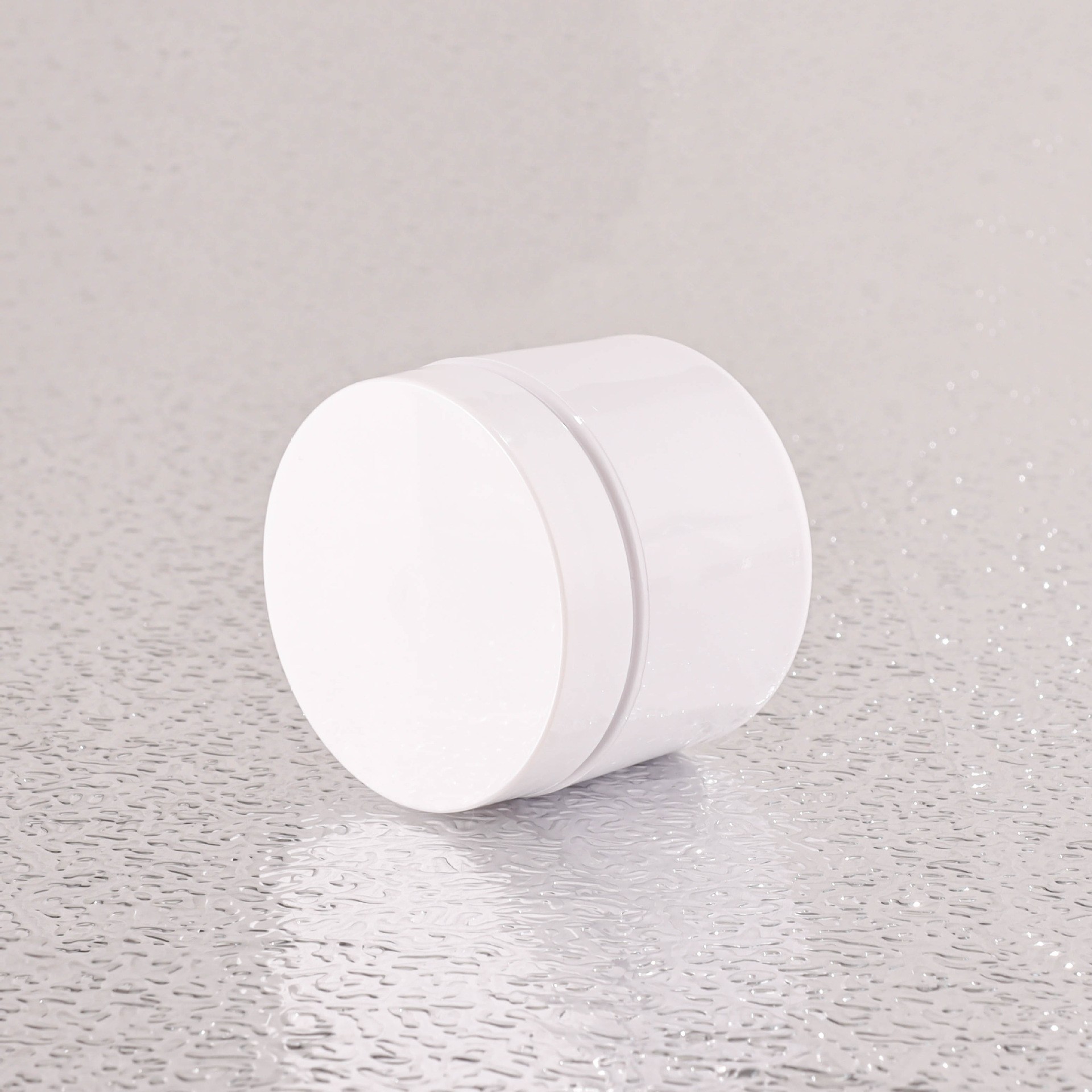 15g Plastic Cream Bottle - Image 2