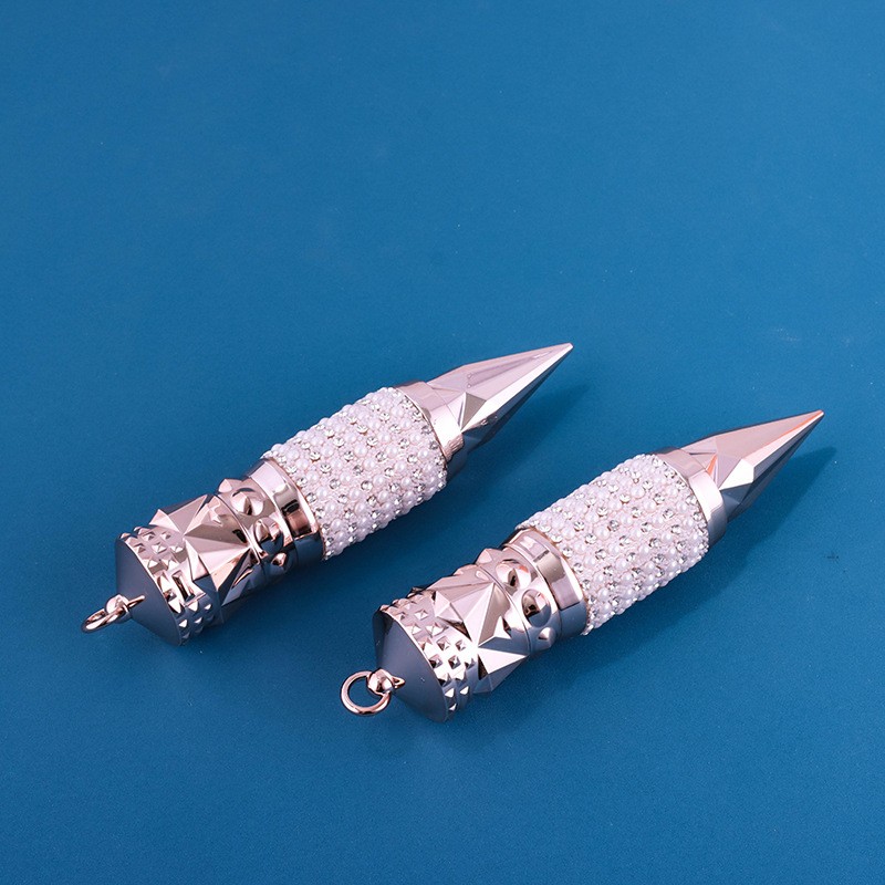 Rhinestone Rose Gold Carrot Three-Color Lipstick Tube - Image 2