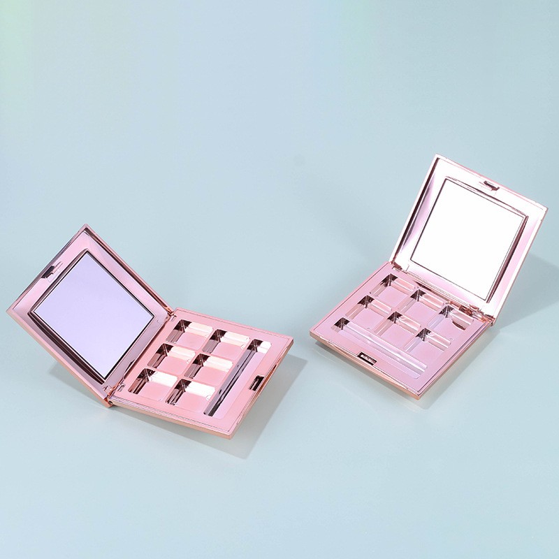 Square Clip-on 6-color Eyeshadow Palette With Mirror And Brush Slot - Image 2