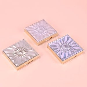 Square Snap-on Single-color Eyeshadow Compact With Engraved Top And Lens