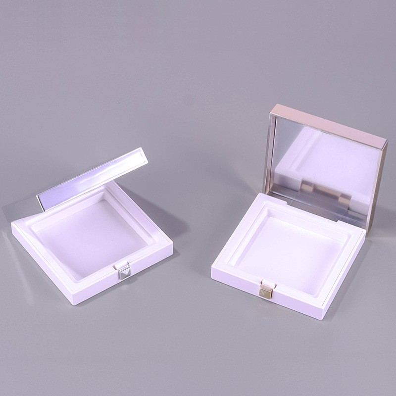 Square Single-compartment Flip-top Clip-on Powder Compact Empty Box - Image 4