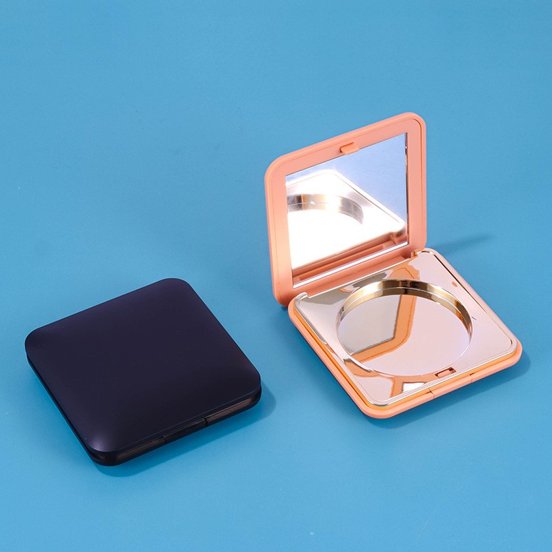 Square 3D Pattern Clasp Single-Compartment Eyeshadow Case - Image 3